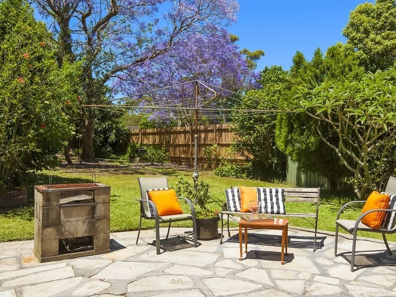 2 Newton Parade, Forestville NSW 2087