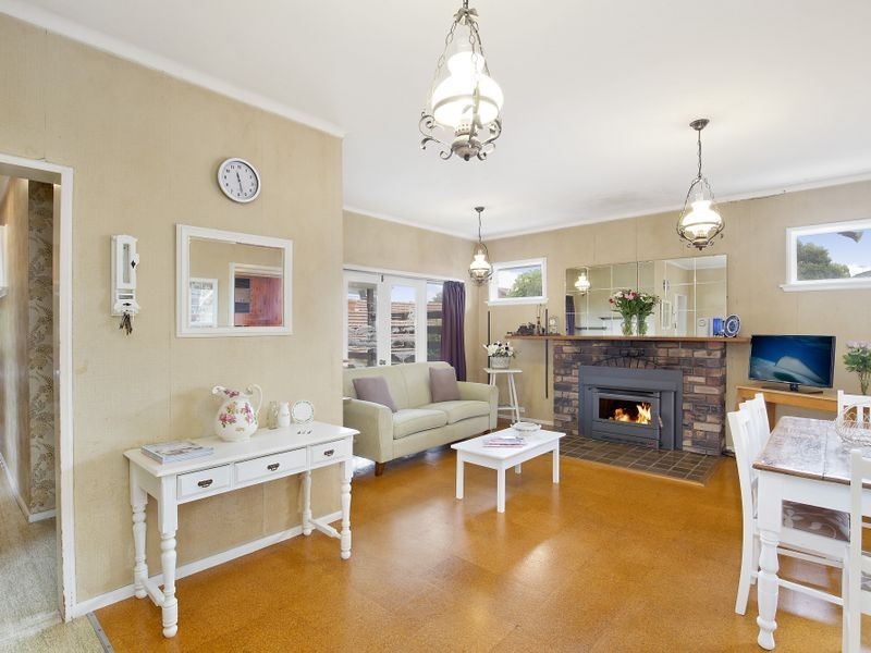 94 Cook Street, Forestville NSW 2087