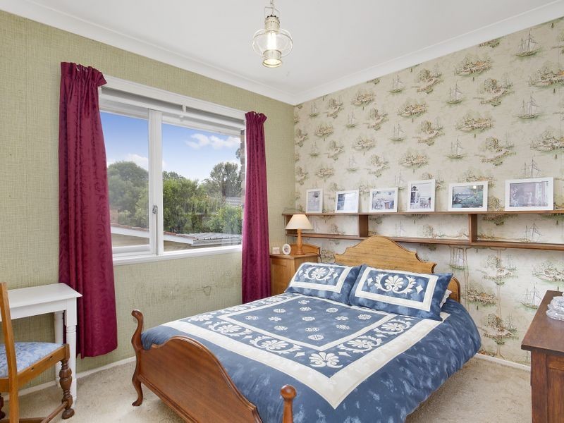 94 Cook Street, Forestville NSW 2087