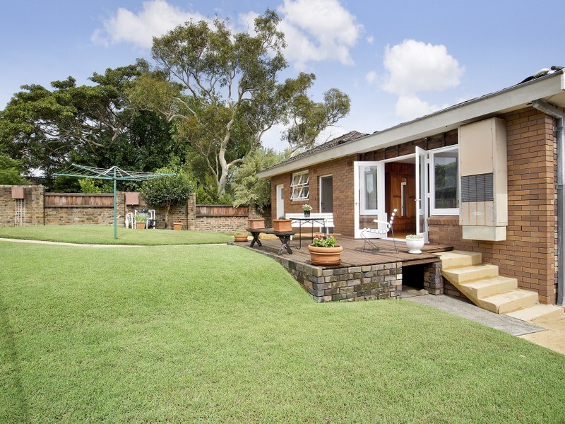 94 Cook Street, Forestville NSW 2087