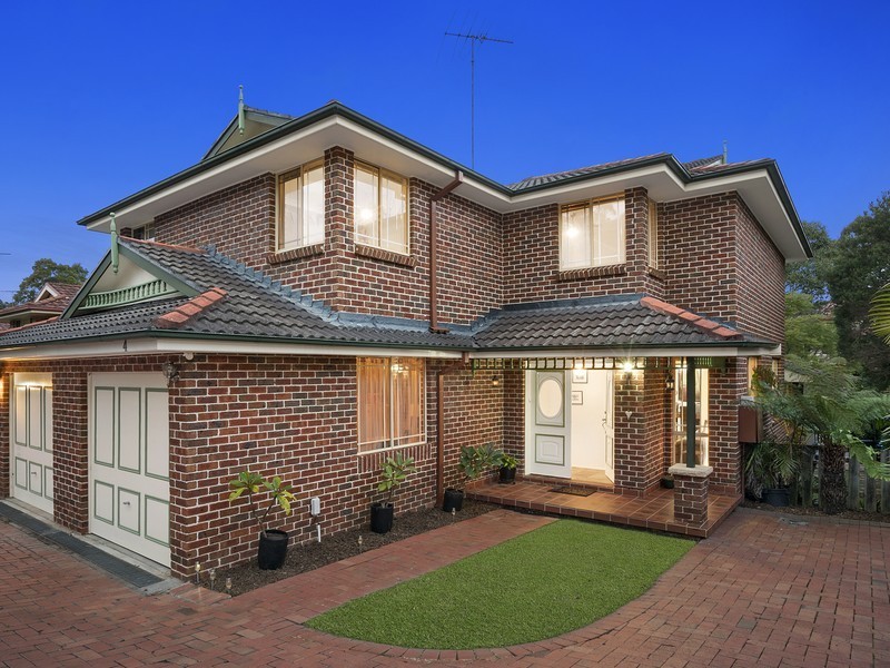 4 Noorong Avenue, Frenchs Forest NSW 2086