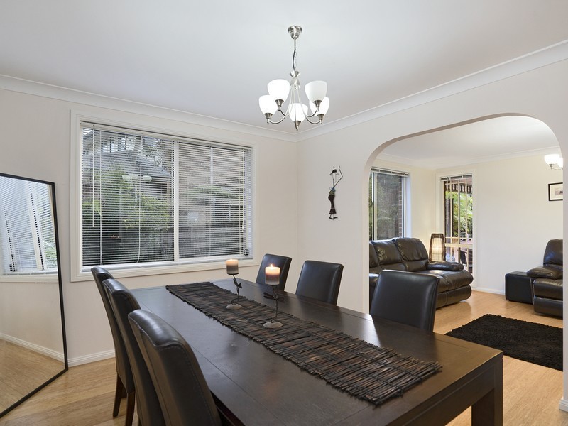 4 Noorong Avenue, Frenchs Forest NSW 2086