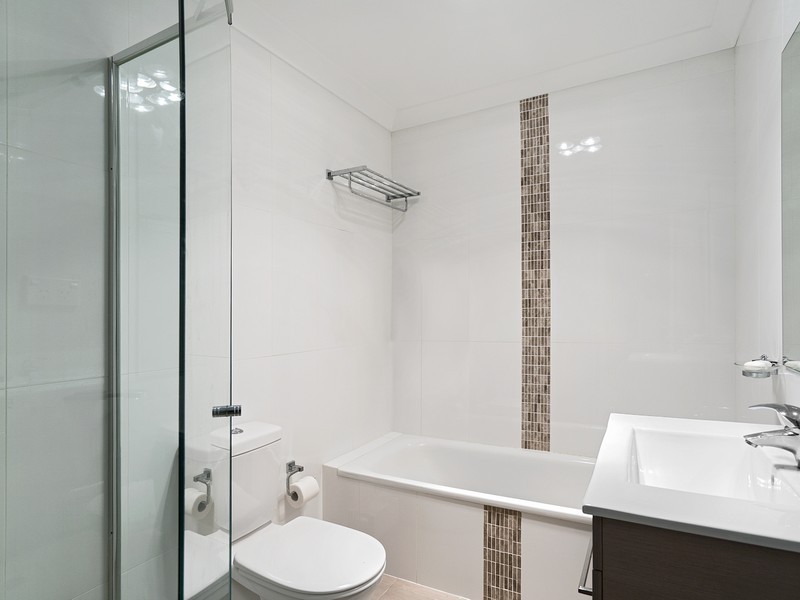 4 Noorong Avenue, Frenchs Forest NSW 2086