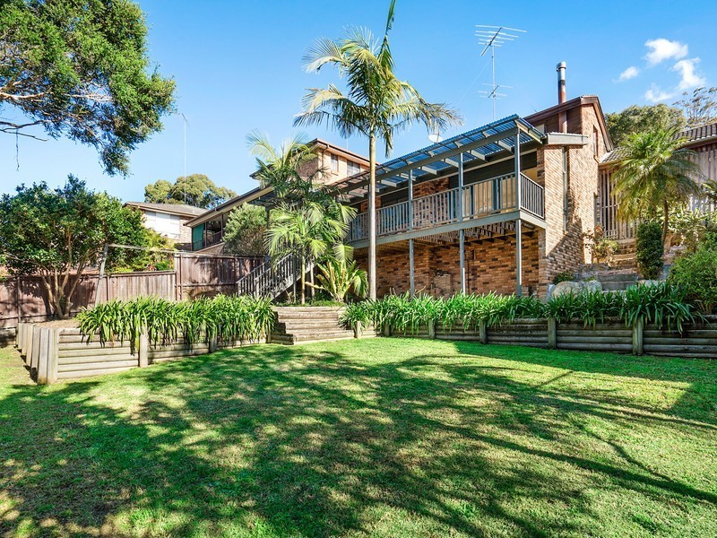 22 Halloran Avenue, Davidson NSW 2085