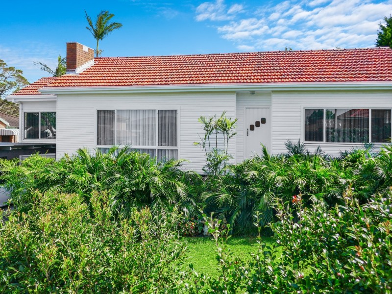 6 Neale Avenue, Forestville NSW 2087