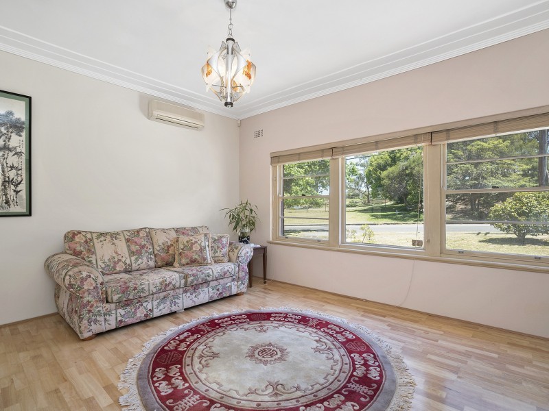 47 Melwood Avenue, Forestville NSW 2087