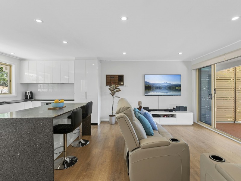 8 Garie Place, Frenchs Forest NSW 2086