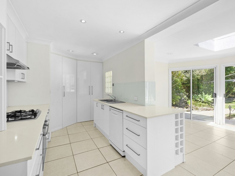 27 Knightsbridge Avenue, Belrose NSW 2085