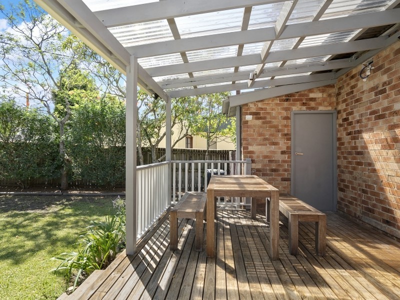 60 Karingal Crescent, Frenchs Forest NSW 2086