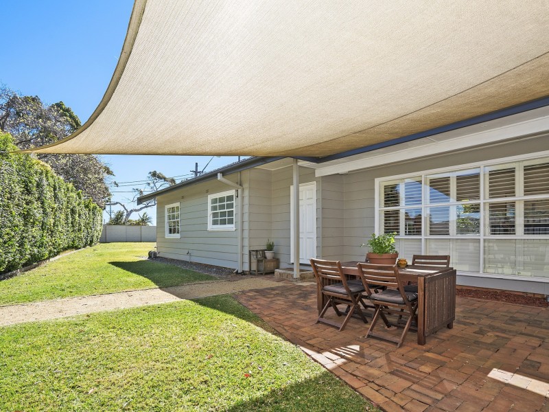 102 Prince Charles Road, Frenchs Forest NSW 2086