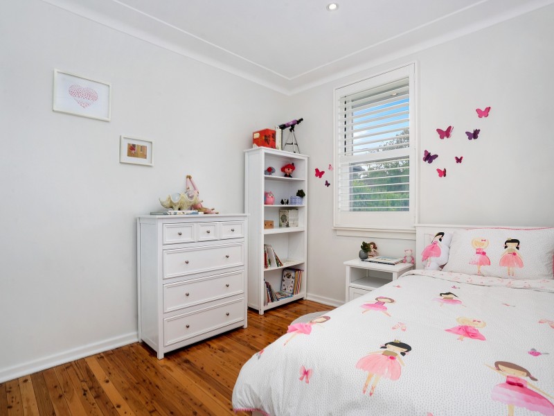 35 Karingal Crescent, Frenchs Forest NSW 2086