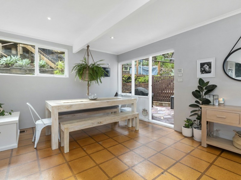 8 Merrilee Crescent, Frenchs Forest NSW 2086