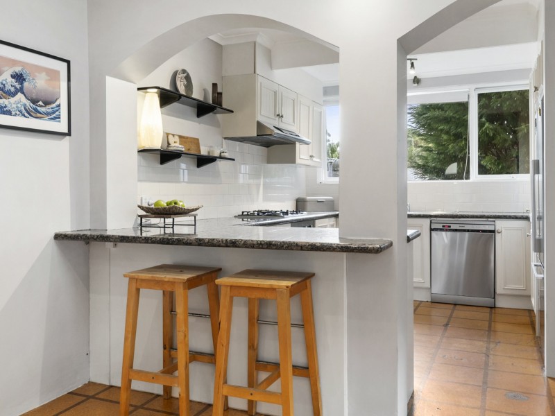 8 Merrilee Crescent, Frenchs Forest NSW 2086