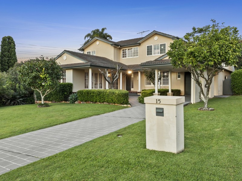 15 Stroud Place, Belrose NSW 2085