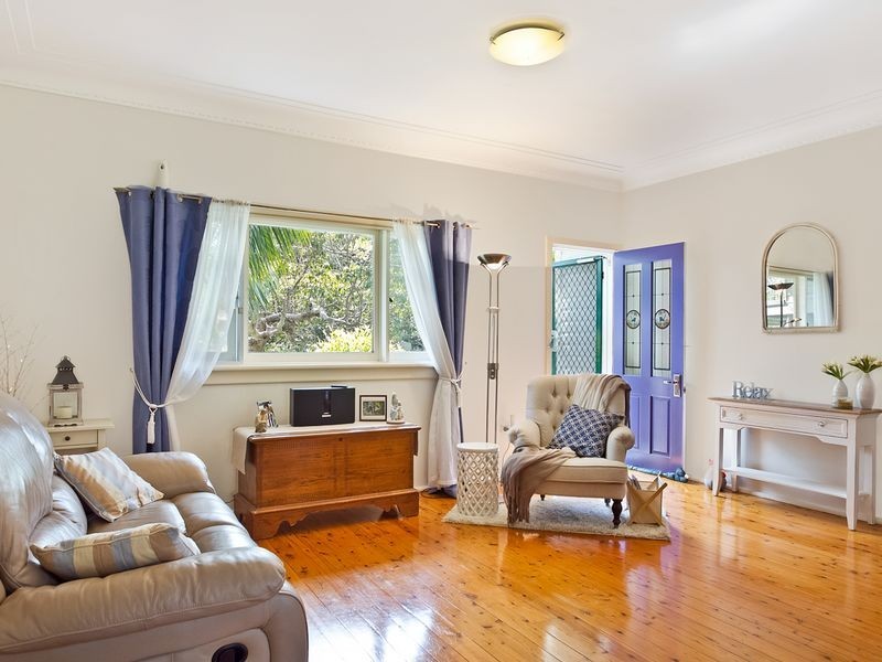 11 Ferguson Street, Forestville NSW 2087