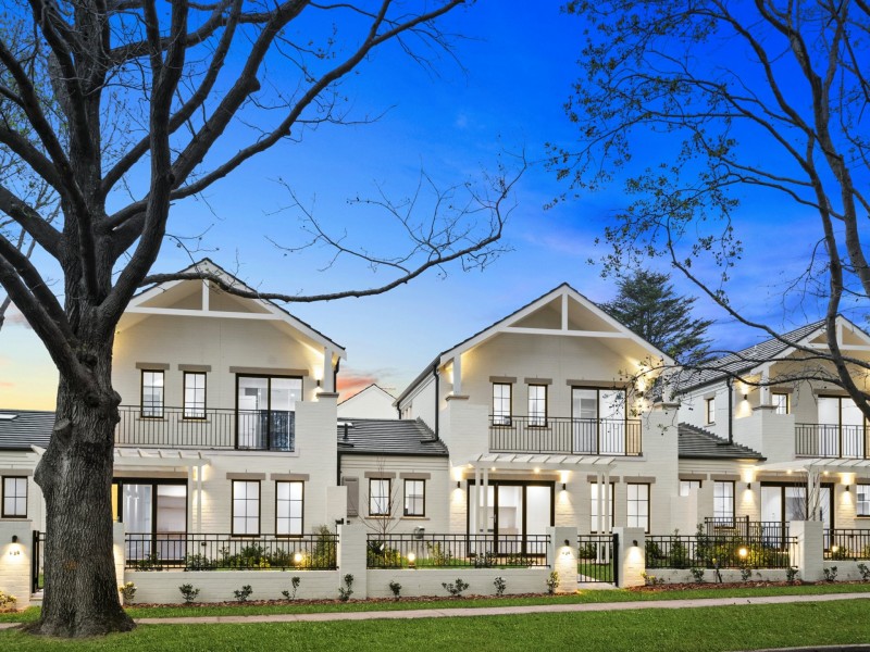 36 Pringle Avenue, Belrose NSW 2085