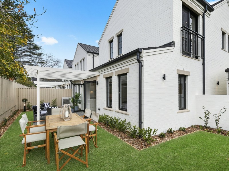 36 Pringle Avenue, Belrose NSW 2085