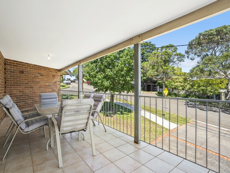 2 Karingal Crescent, Frenchs Forest NSW 2086