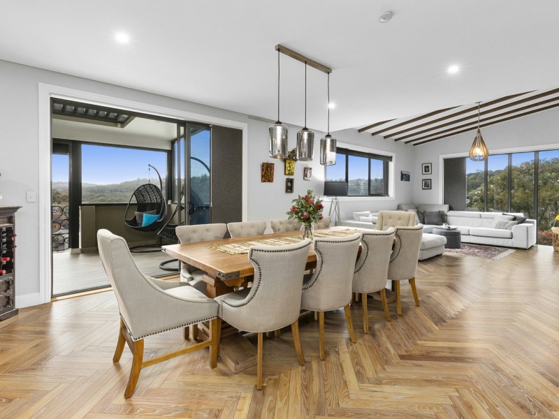 72 Carnarvon Drive, Frenchs Forest NSW 2086