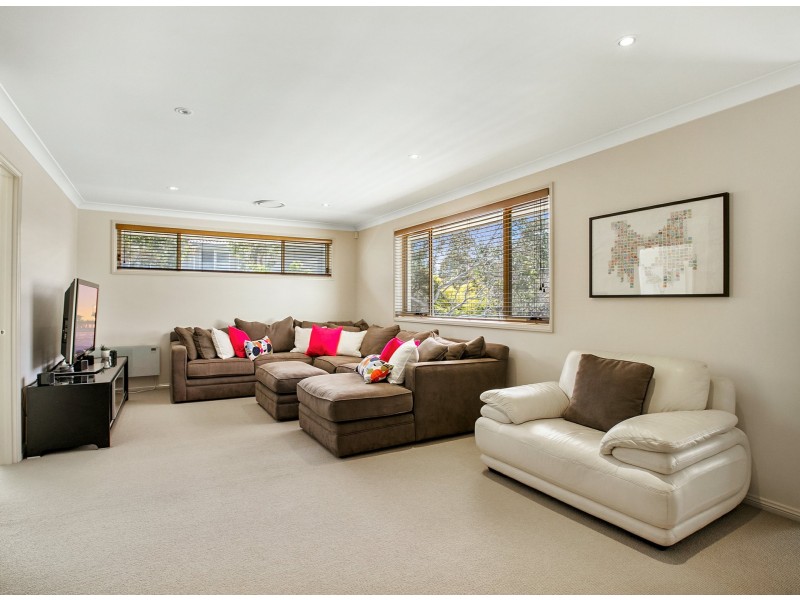 25 Alt Crescent, Davidson NSW 2085
