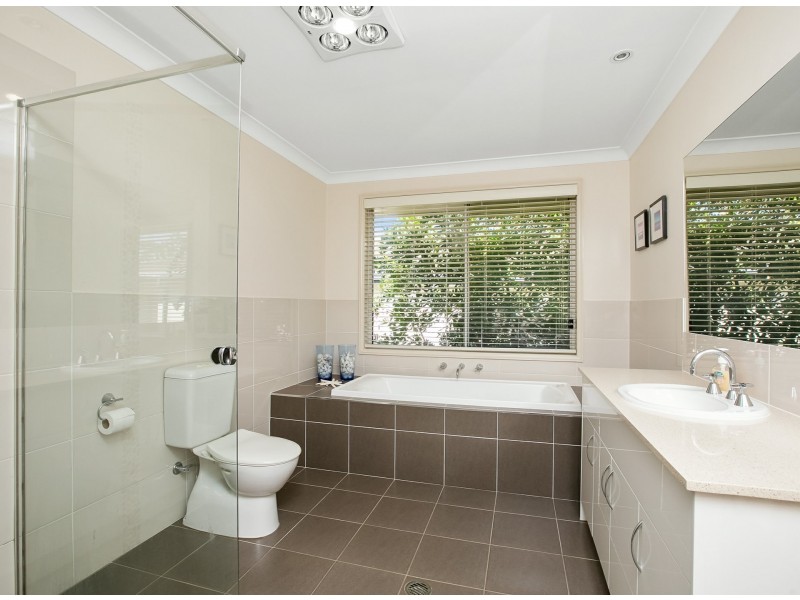 25 Alt Crescent, Davidson NSW 2085