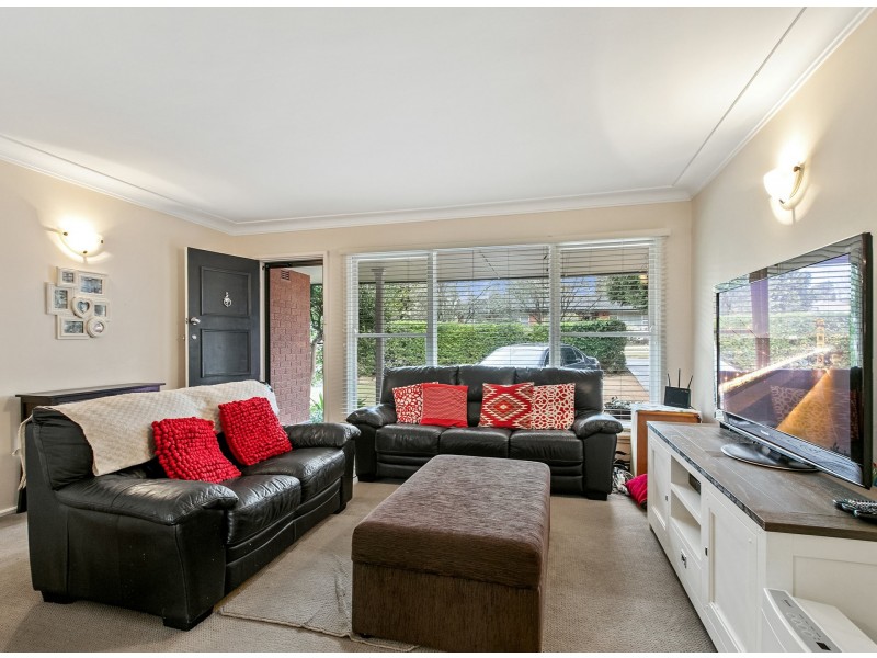 4 Merelyn Road, Belrose NSW 2085