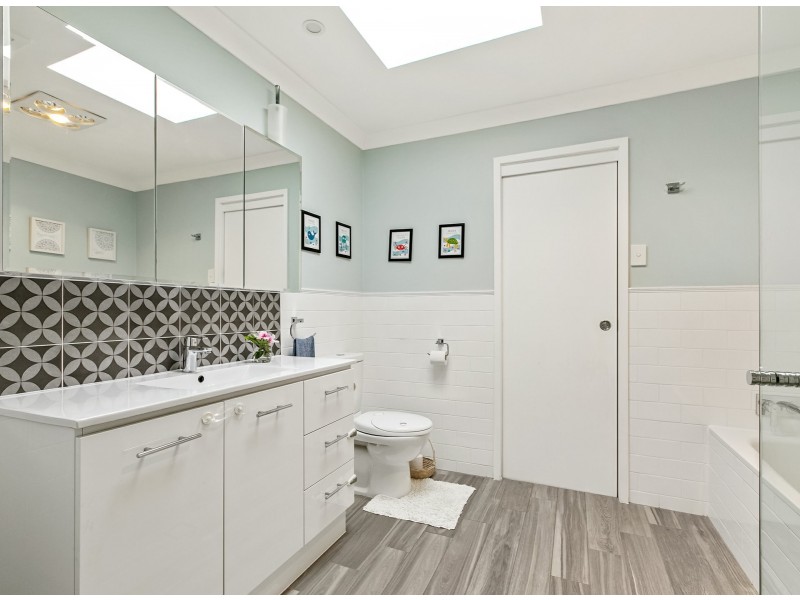 4 Merelyn Road, Belrose NSW 2085