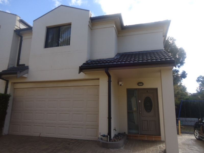 4/52 Kerrs Road, Castle Hill NSW 2154