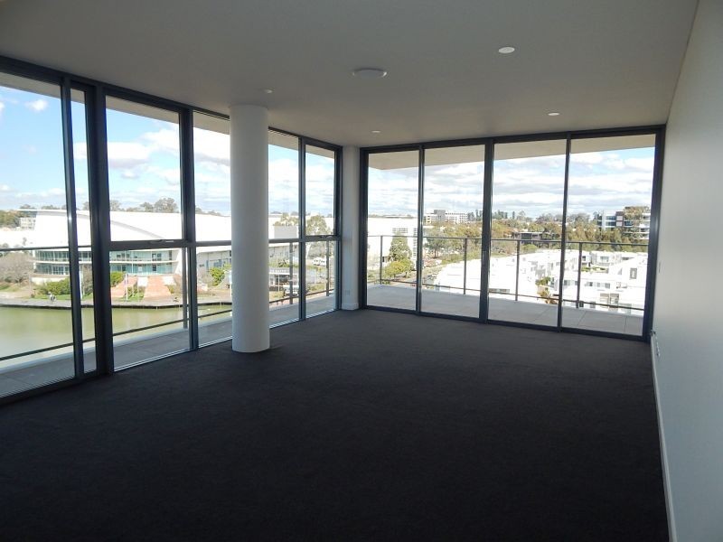 36/38 Solent Circuit, Baulkham Hills NSW 2153