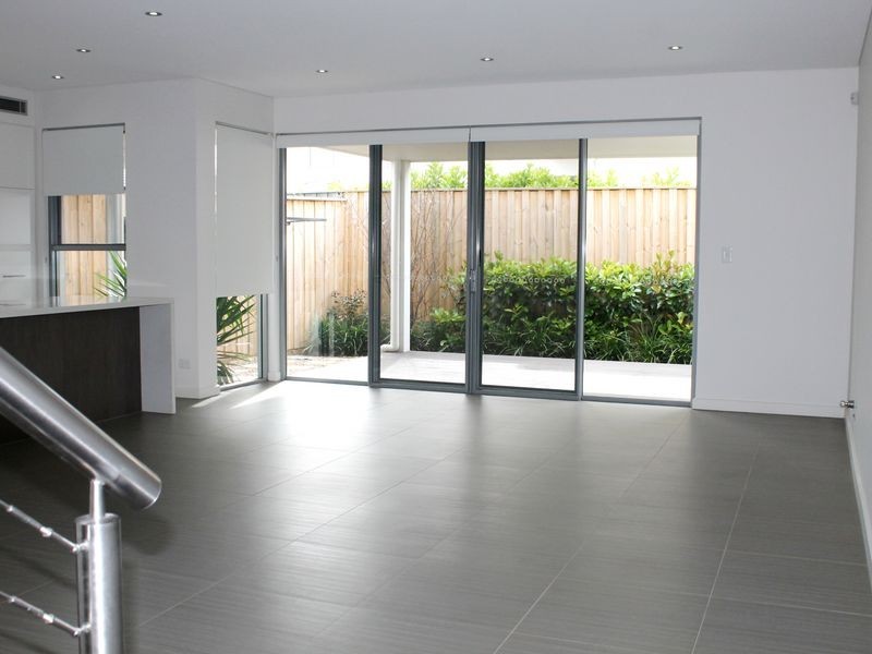 64 Central Park Ave, Baulkham Hills NSW 2153