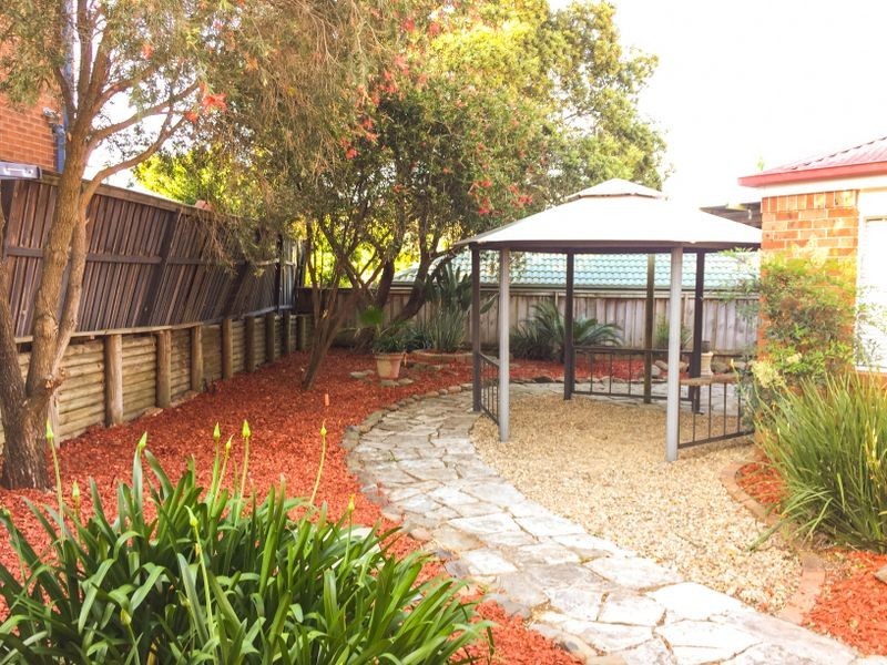 7 Sirrius Close, Beaumont Hills NSW 2155