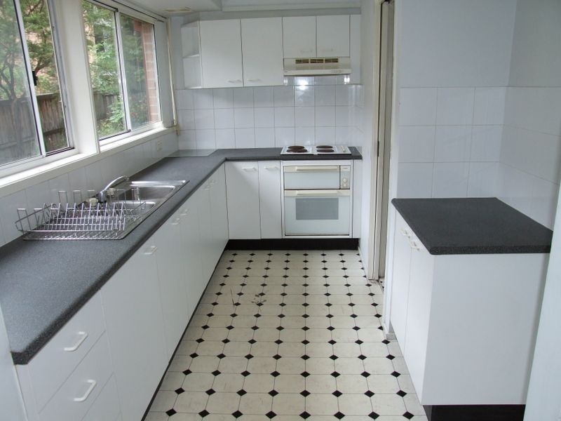 3/45 Cecil Av, Castle Hill NSW 2154