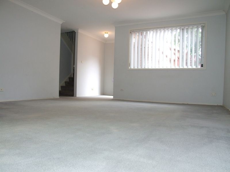 3/45 Cecil Av, Castle Hill NSW 2154