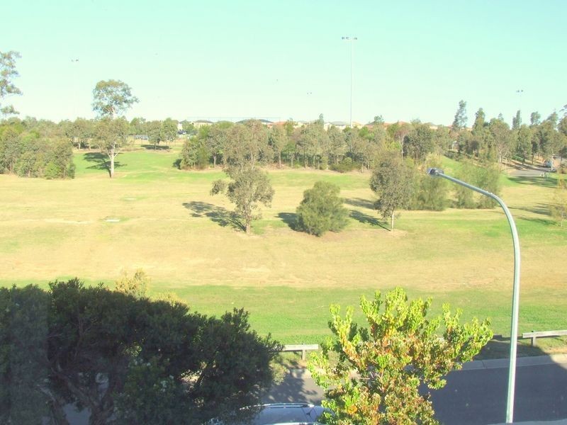 11 Honeyeater Tce, Glenwood NSW 2768