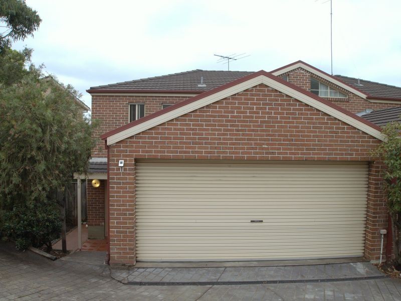 11/82 Delaney Drive, Baulkham Hills NSW 2153