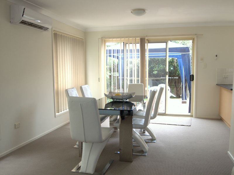 11/82 Delaney Drive, Baulkham Hills NSW 2153