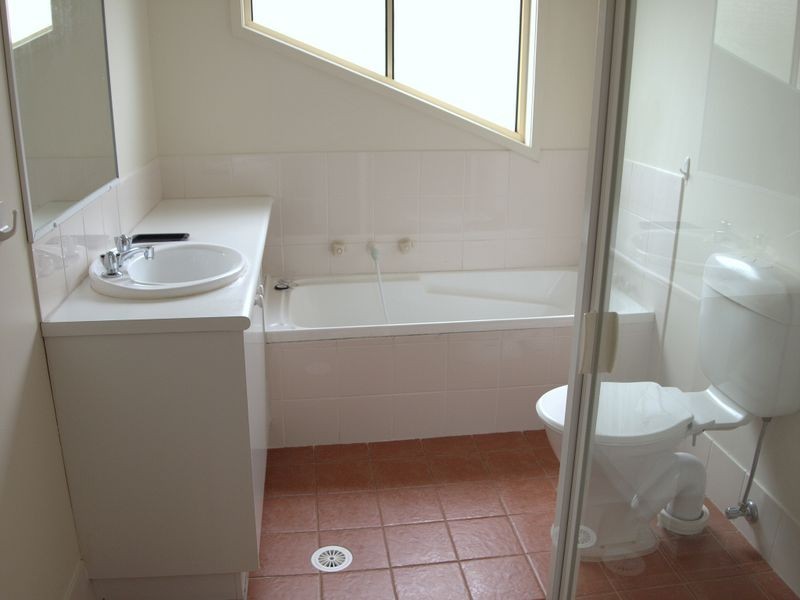 11/82 Delaney Drive, Baulkham Hills NSW 2153