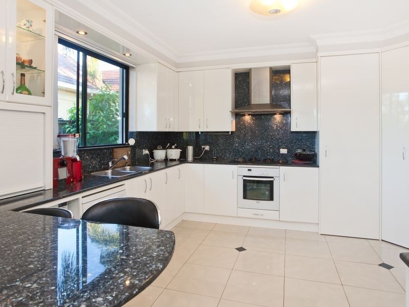 14 Melia Court, Castle Hill NSW 2154