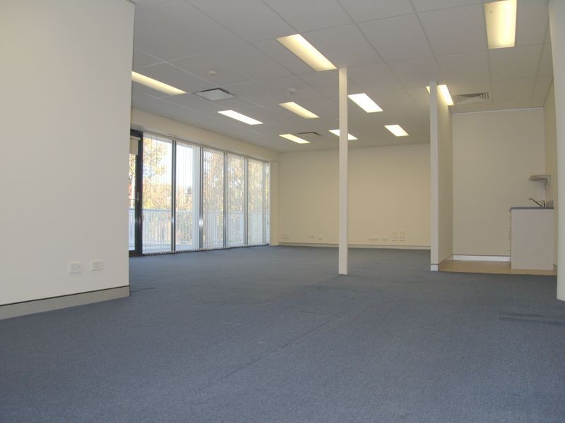 28/5-7 Inglewood Pl, Baulkham Hills NSW 2153