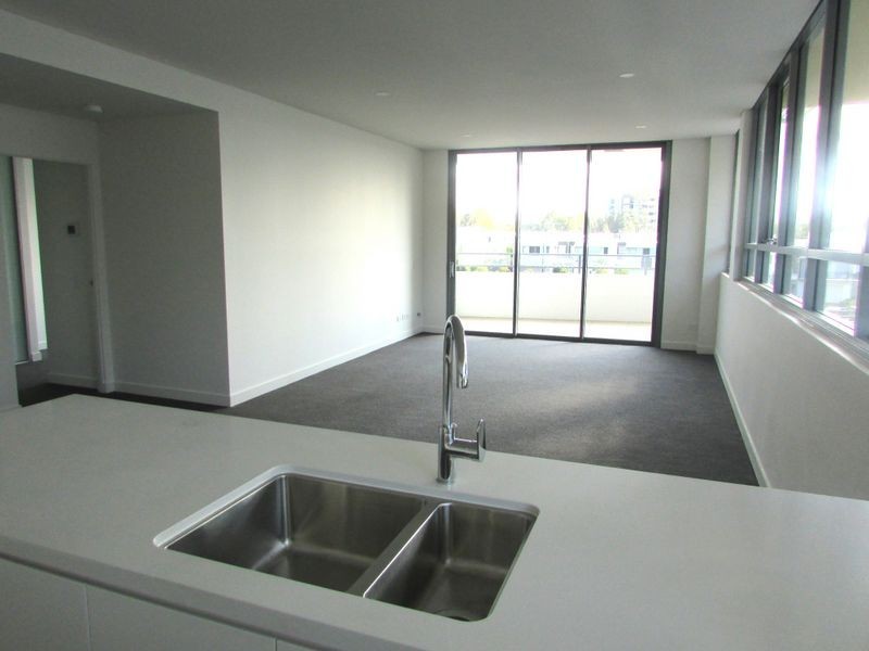 7/38 Solent. Circuit, Baulkham Hills NSW 2153