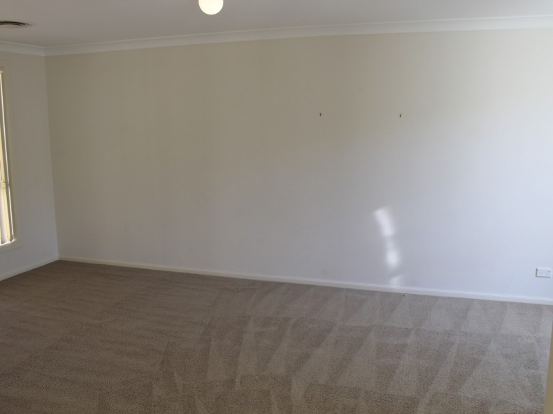 8 Capizzi Place, Castle Hill NSW 2154