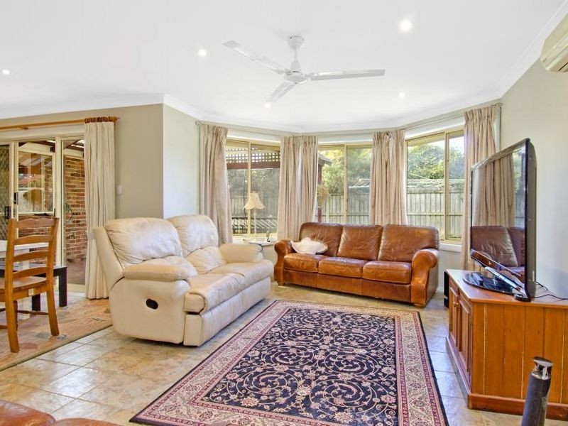 4 Hevrell Court, Glenwood NSW 2768