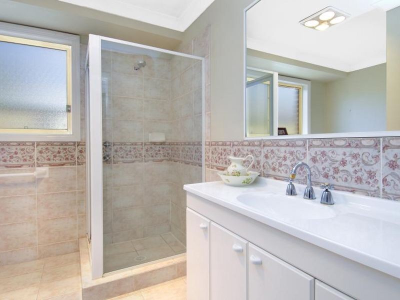 4 Hevrell Court, Glenwood NSW 2768