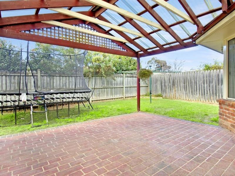4 Hevrell Court, Glenwood NSW 2768