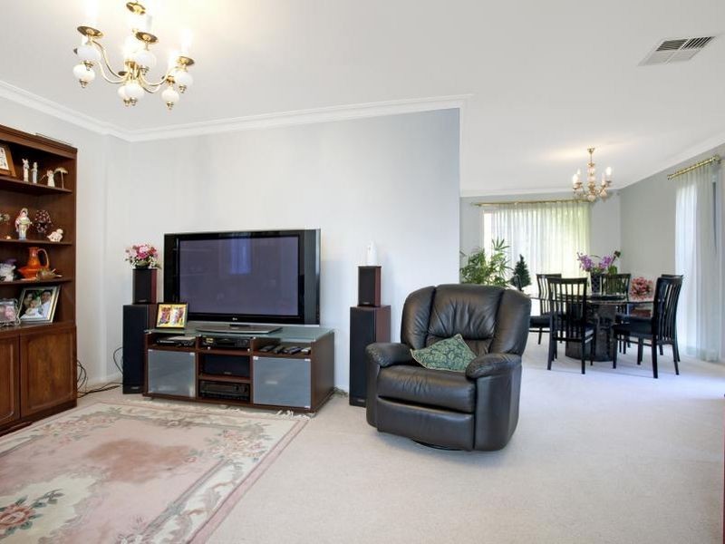 1/12 Orange Grove, Castle Hill NSW 2154