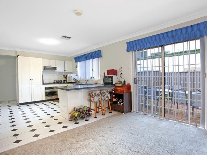 1/12 Orange Grove, Castle Hill NSW 2154