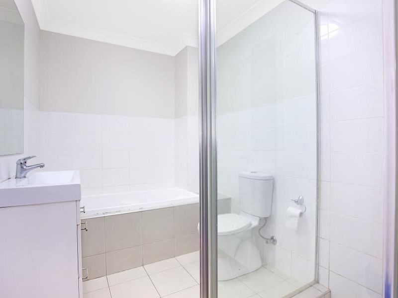 16/26 Clifton Street, Blacktown NSW 2148