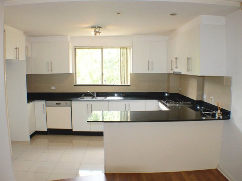 37/4-6 Mercer Street, Castle Hill NSW 2154