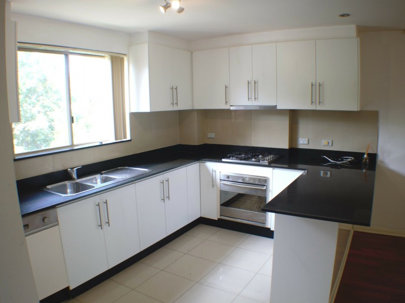 37/4-6 Mercer Street, Castle Hill NSW 2154