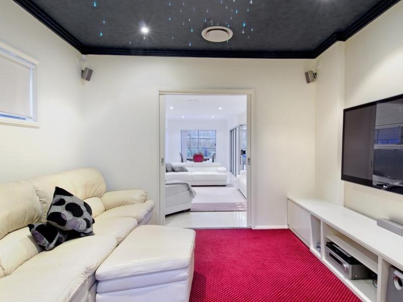 17 Bridgeview Circuit, Bella Vista NSW 2153